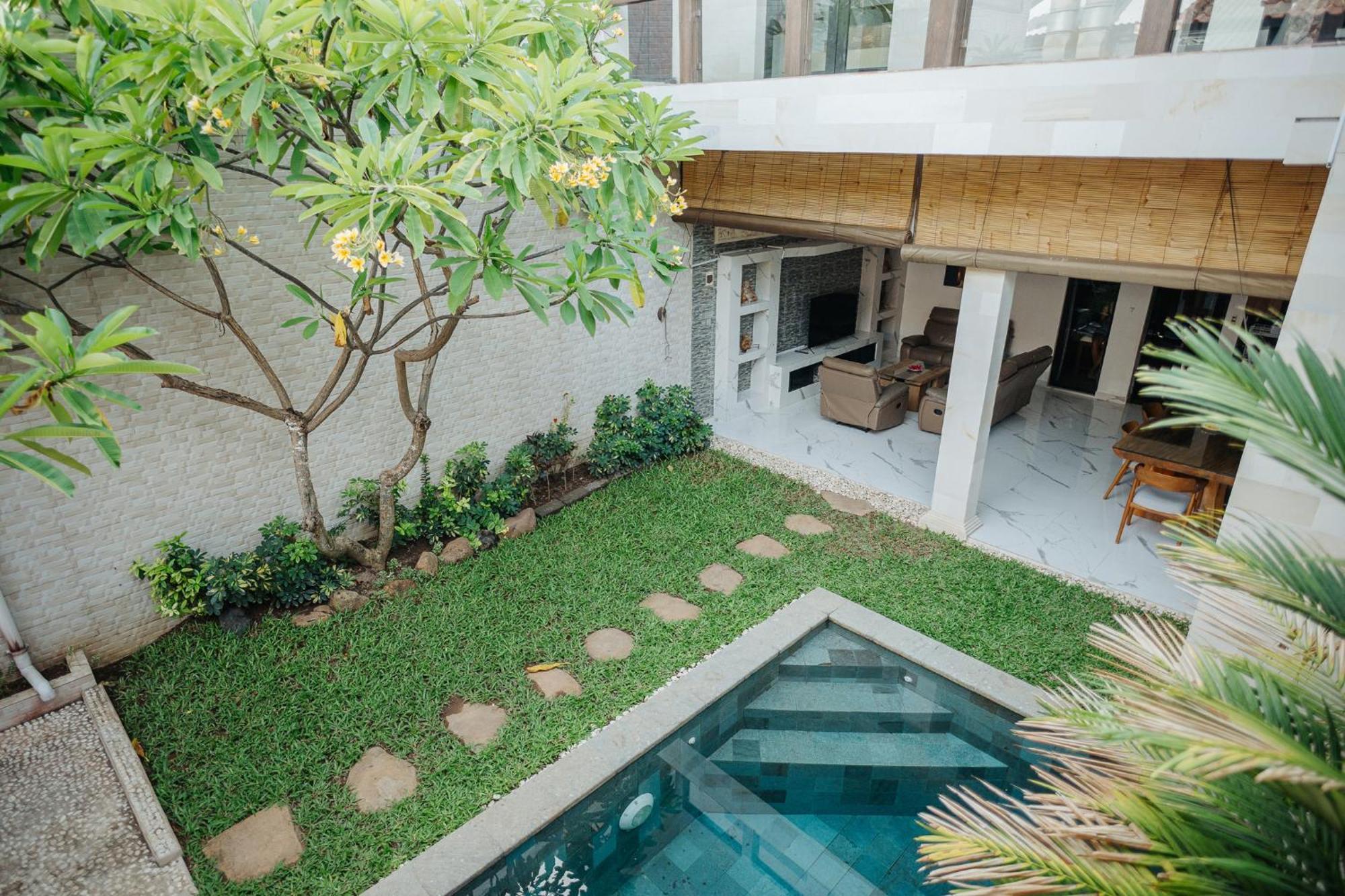 Villa Lora: Retreat For Tranquility And Bliss Sanur Esterno foto